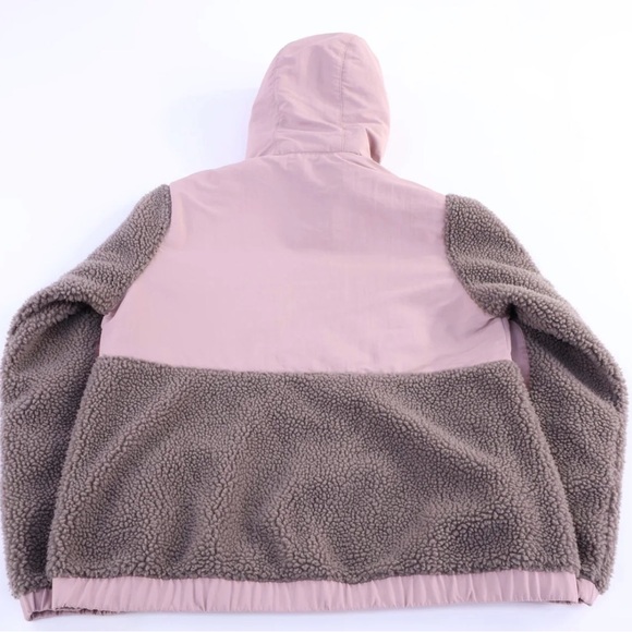 Patagonia - Women’s Shelled Retro-X Pullover Jacket - Picture 3 of 6